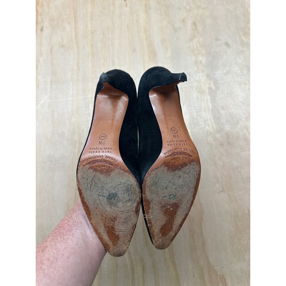 Evan-Picone Vintage Black Suede Gold Embroidered Pumps Heels Made in Spain 9N - Picture 4 of 7